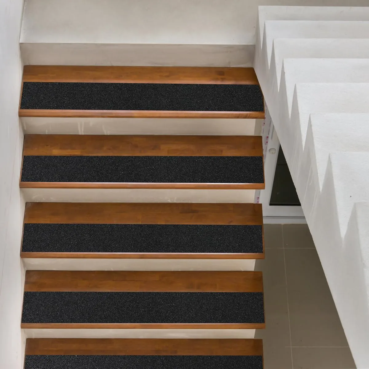 18" Wide Roll Anti Slip Tape, Black Non Slip Ramp for Outdoor 18Inch x 30FT Non Skid Tape, Best Grip Non Slip Strips Tape High Traction Friction Abrasive Adhesive for Deck, Ramp, Boat