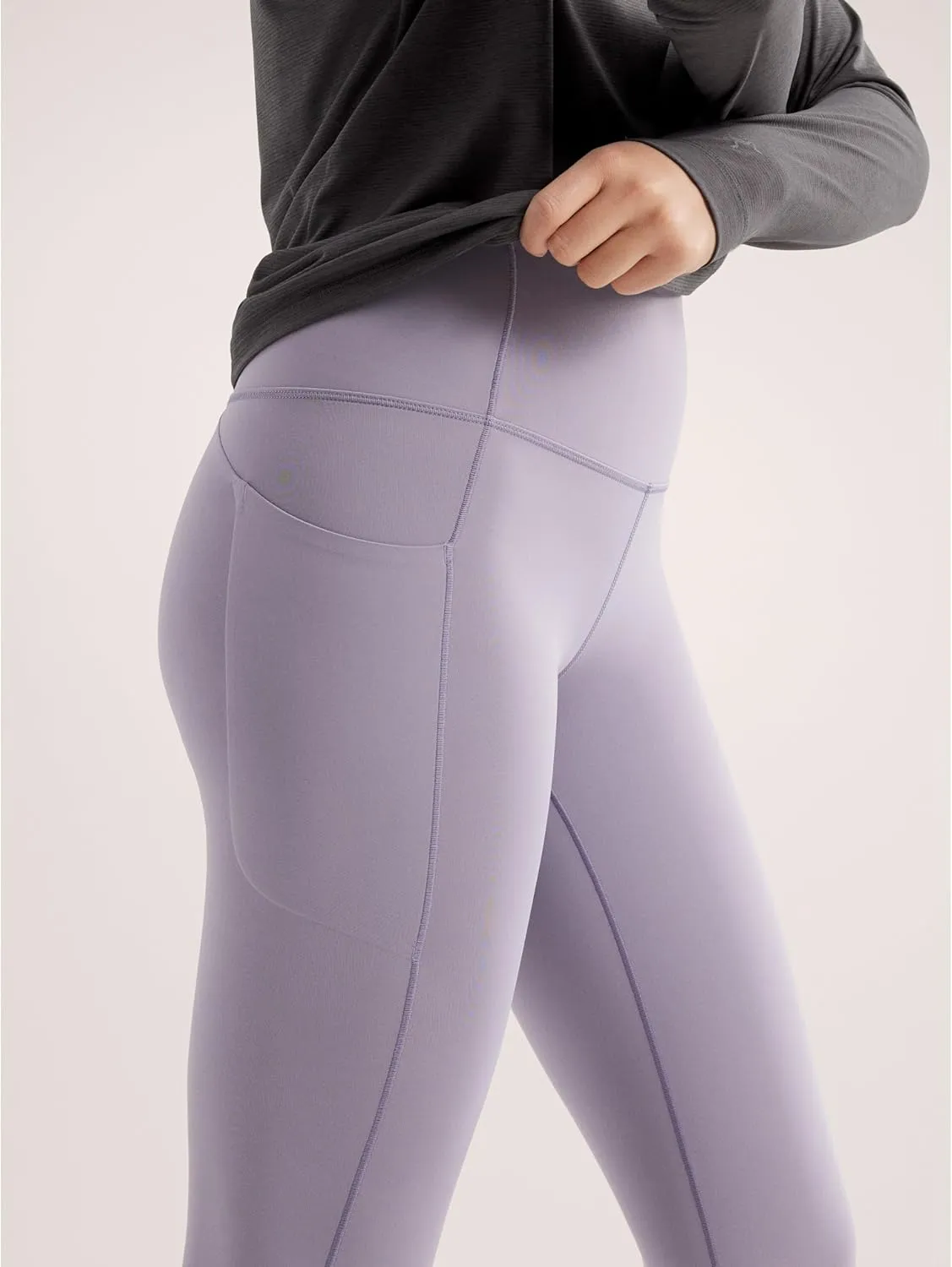 Arc'teryx Essent High-Rise Legging 26 Women's | Versatile Durable High-Stretch Legging