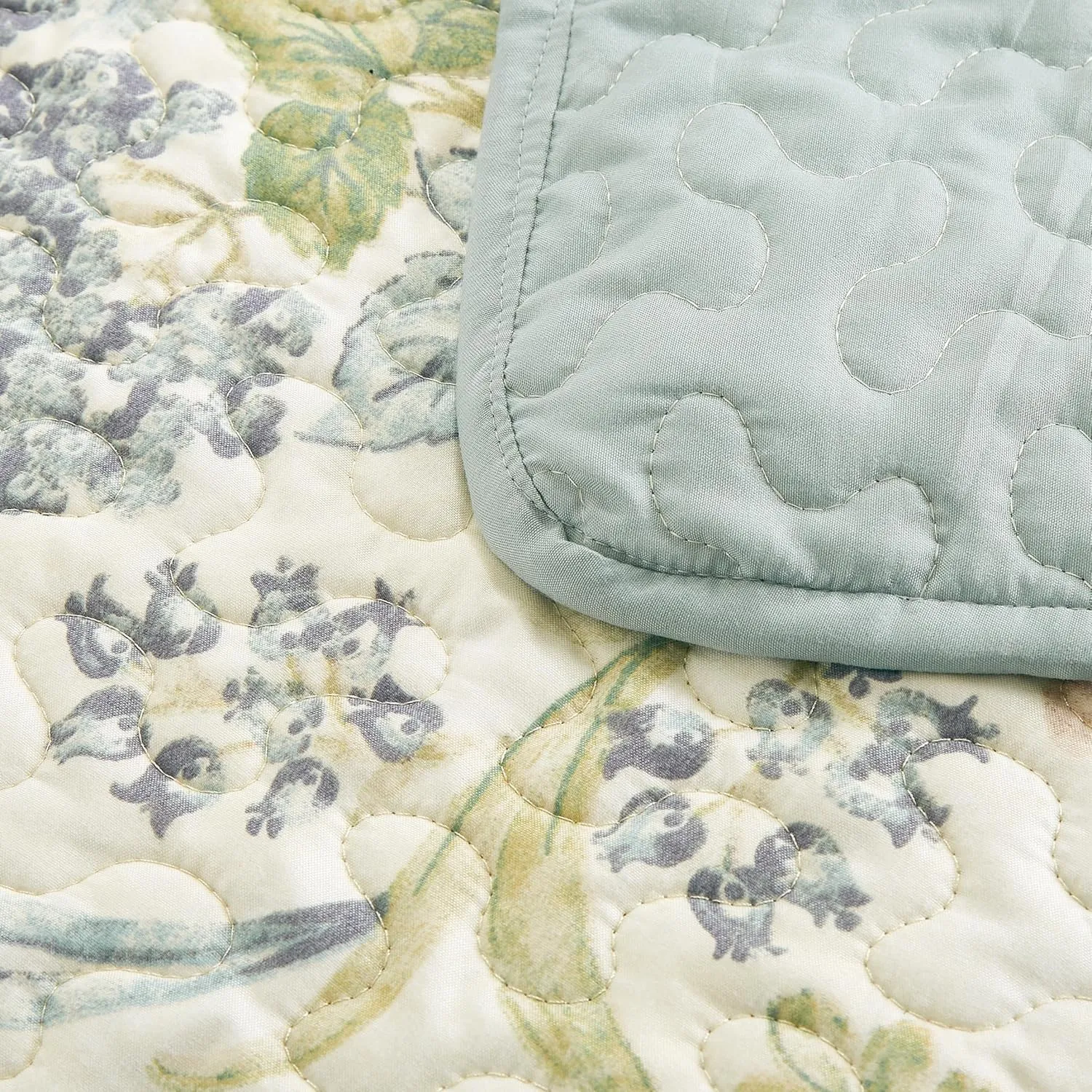 Chezmoi Collection Alyssa 3-Piece Floral Medallion Garden Quilt Set Queen - Multicolor Blue Green Red Yellow White Printed Microfiber Lightweight Bedspread Set for All Season