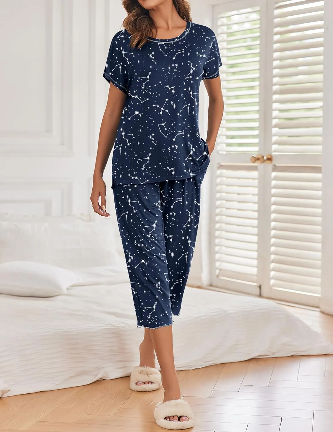 Ekouaer 2 Pack: Womens Pajamas Short Sleeve Sleepwear Tops and Capri Pants Pjs Print Pajama Sets