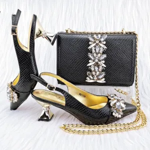 Embossed Varnish with Large Diamonds adorns Classic Noble Women's Shoes and Bag Sets(39)