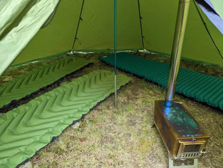 F8 Winter Shelter