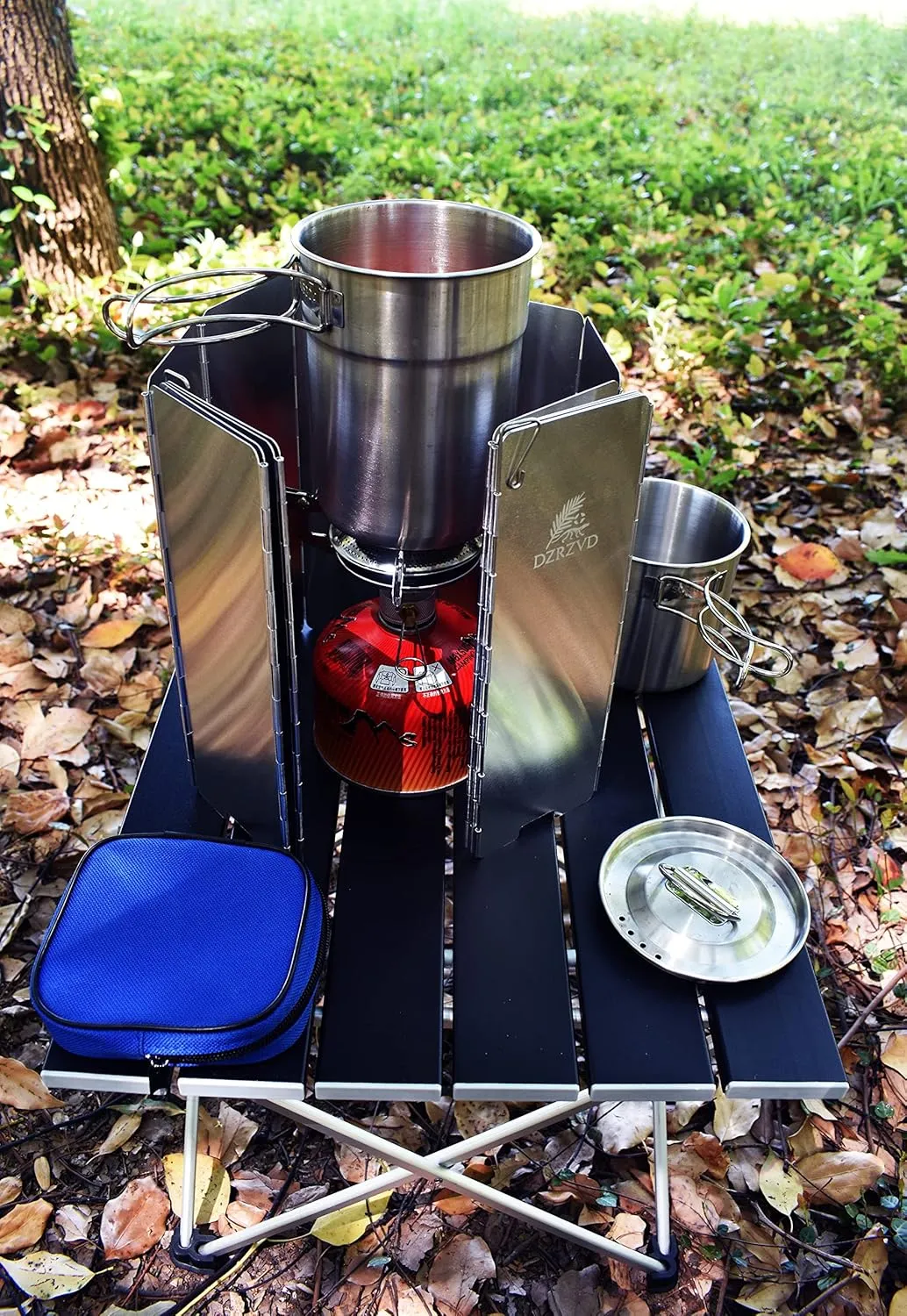 Folding Outdoor Stove Windscreen with Carrying Bag, 14 Plates Aluminum Camping Stove Windshield, Lightweight Butane Burner Windshield