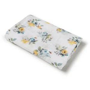 Garden Bee Muslin Wrap