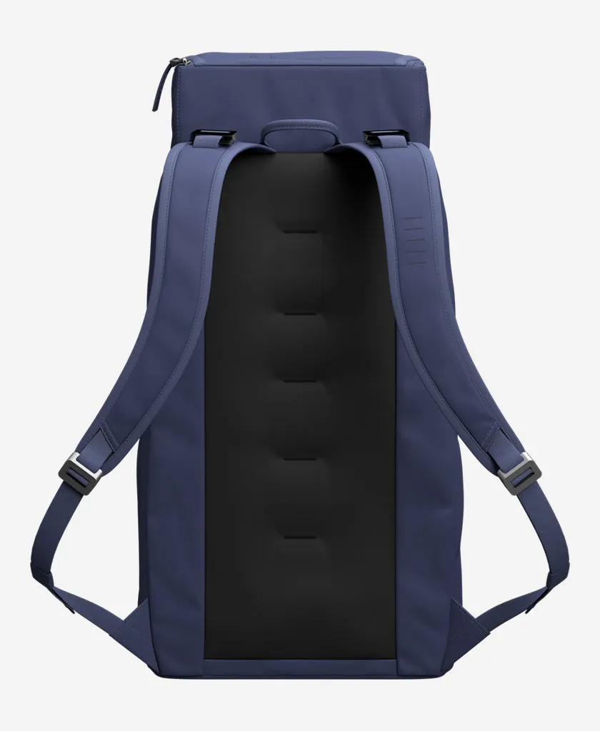 Hugger Backpack 30L, Blue Hour