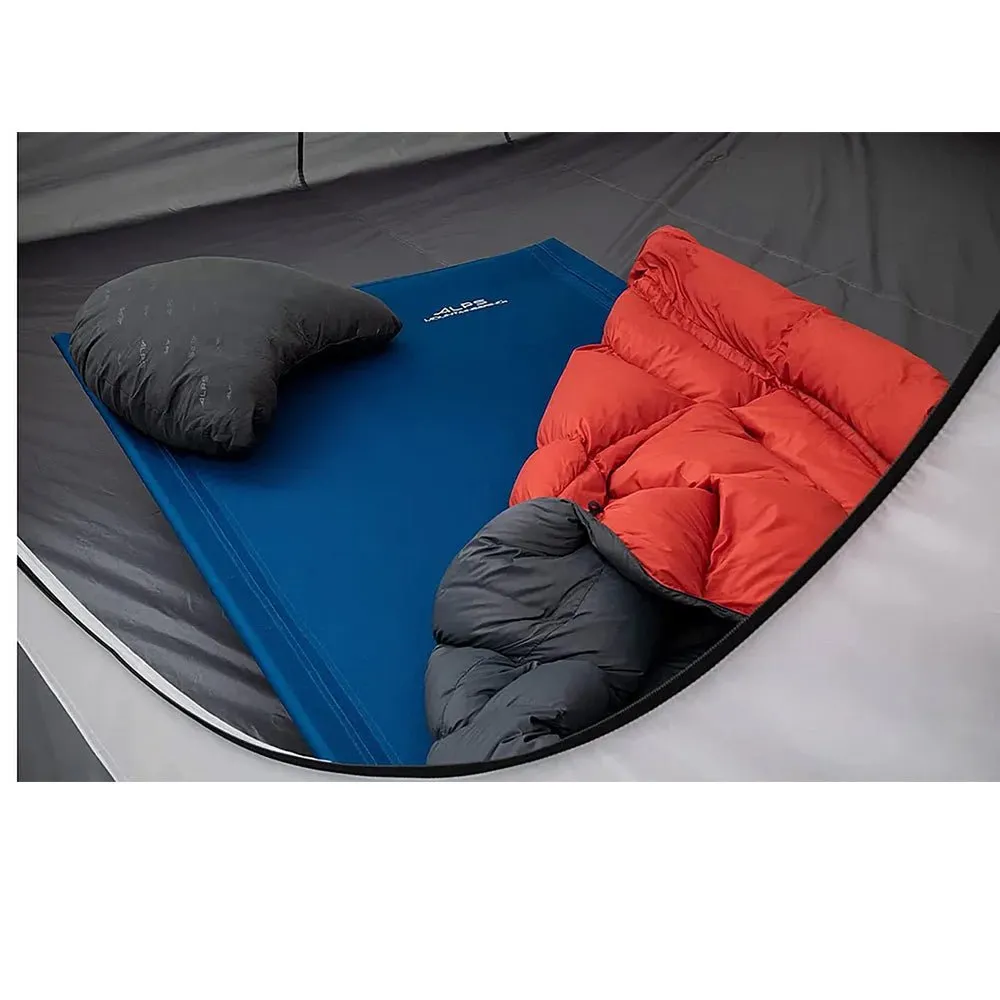 LIGHTWEIGHT COT