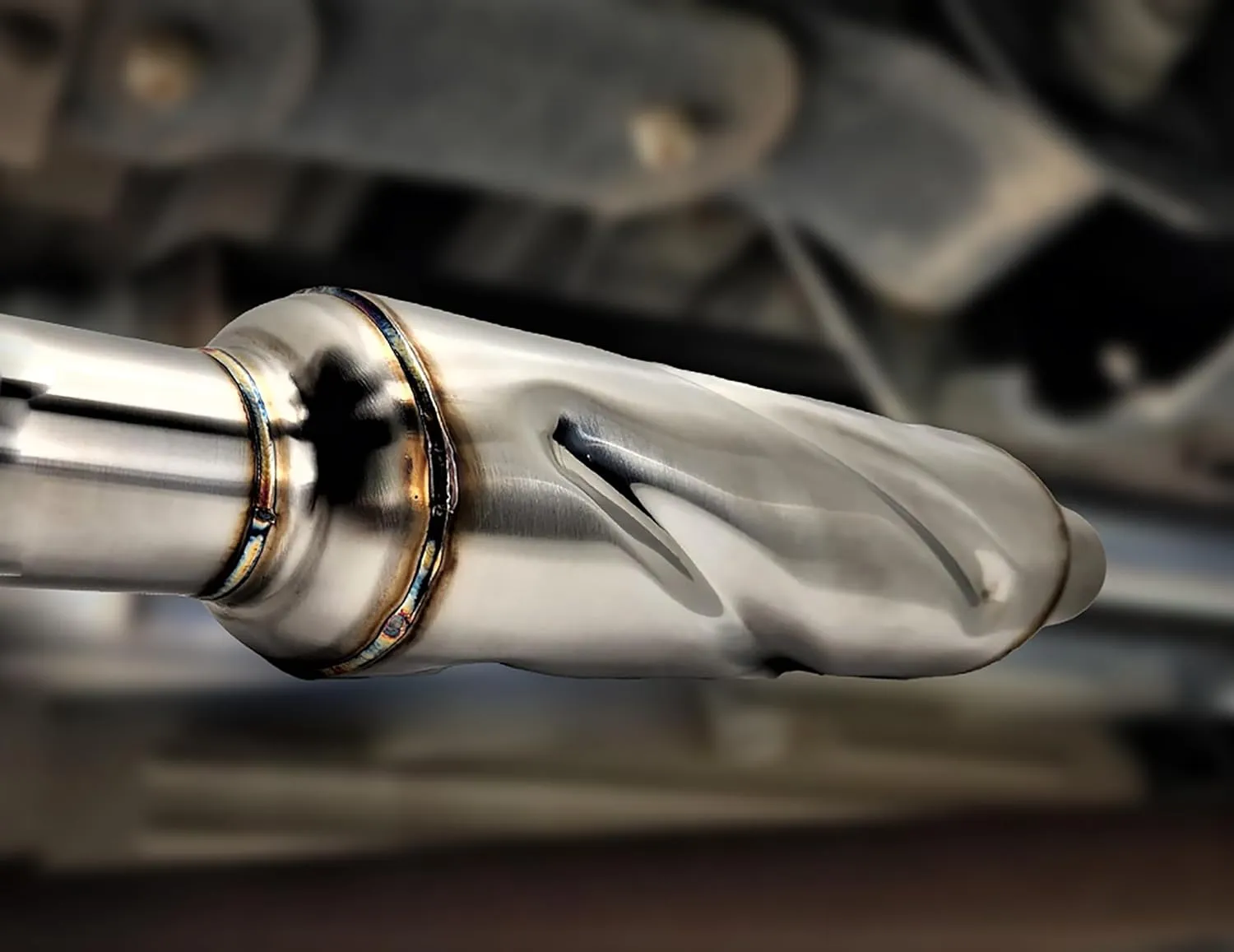 NETAMI Turbo Exhaust Resonator Stainless Steel Polished Inlet/Outlet: 2.50", Body Diameter: 4", Overall Length: 16"