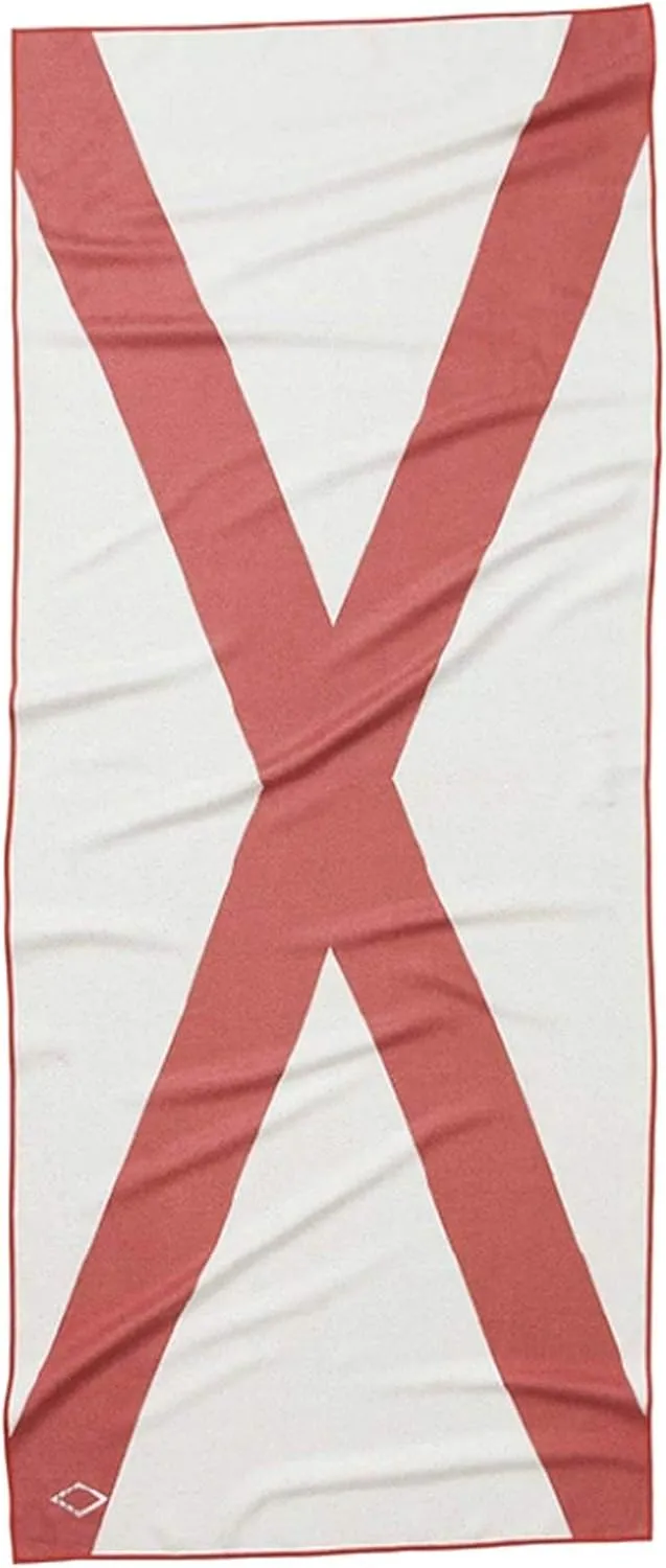 Nomadix Original Towel - Perfect for Beach, Pool, Travel, Camping, Yoga - Made with Recycled Materials - Super Absorbent - Sand Resistant