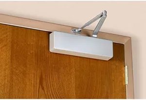 Norton 7500SS Regular Arm Corrosion-Resistant Institutional Multi-Sized Door Closer