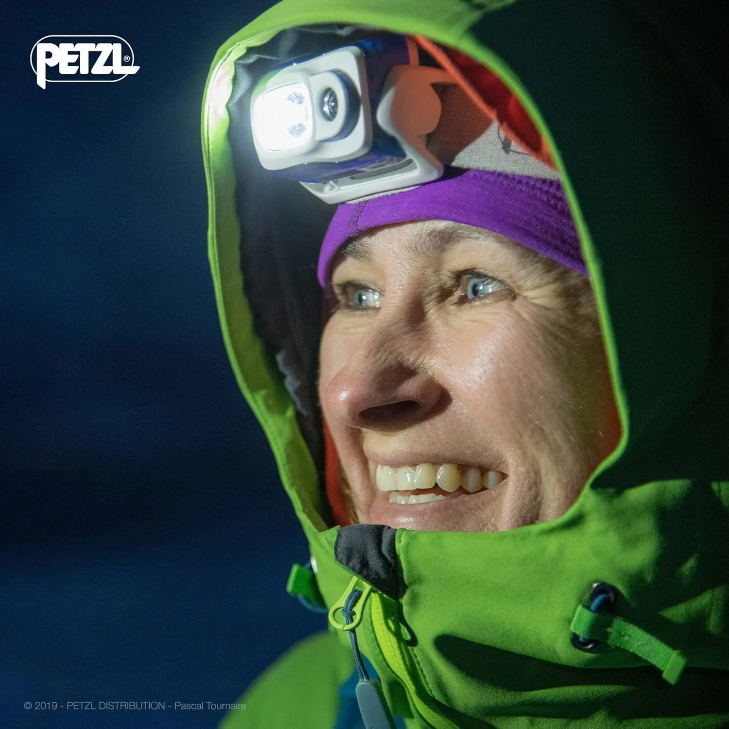PETZL, Swift RL Rechargeable Headlamp with 900 Lumens & Automatic Brightness Adjustment
