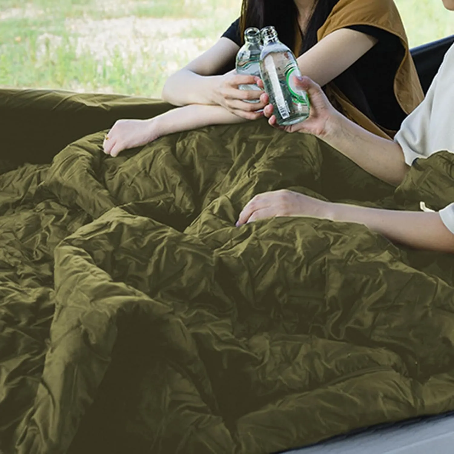Sleeping Bags for Adults, Survival Space Blanket, Waterproof Insulated Lightweight Camping Blanket for Hiking Backpacking
