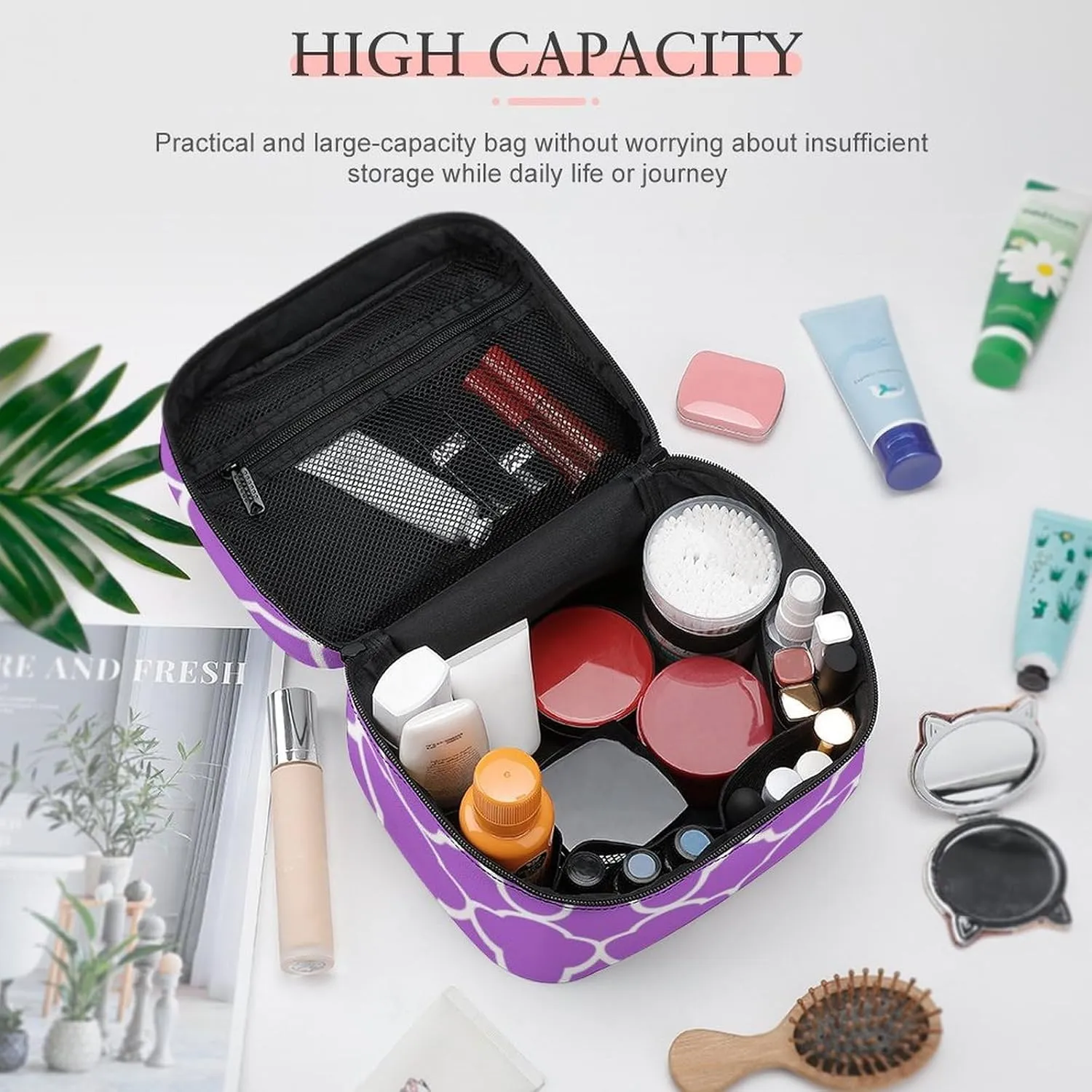 Travel Makeup Bag, Quatrefoil Lilac Purple White Cosmetic Bags for Women Large Capacity Waterproof Toiletry Bag Make up Organizer