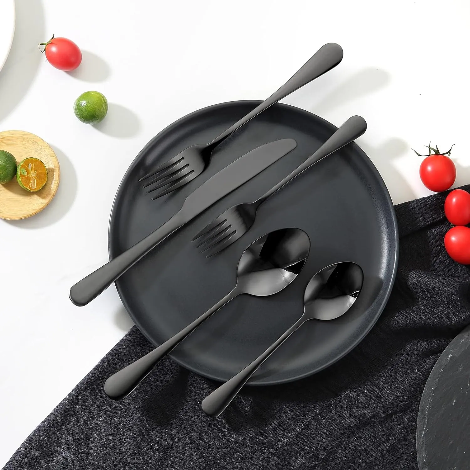 VEVOR 30-Piece Black Silverware Set, Food-Grade Stainless Steel Flatware Utensils for 6, Mirror Finished Cutlery Set, Dishwasher Safe Eating Tableware for Kitchen Home, Include Knife Fork Spoon
