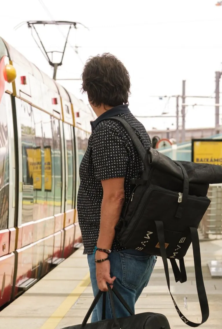 Xplorer Vegan Backpack for travel black